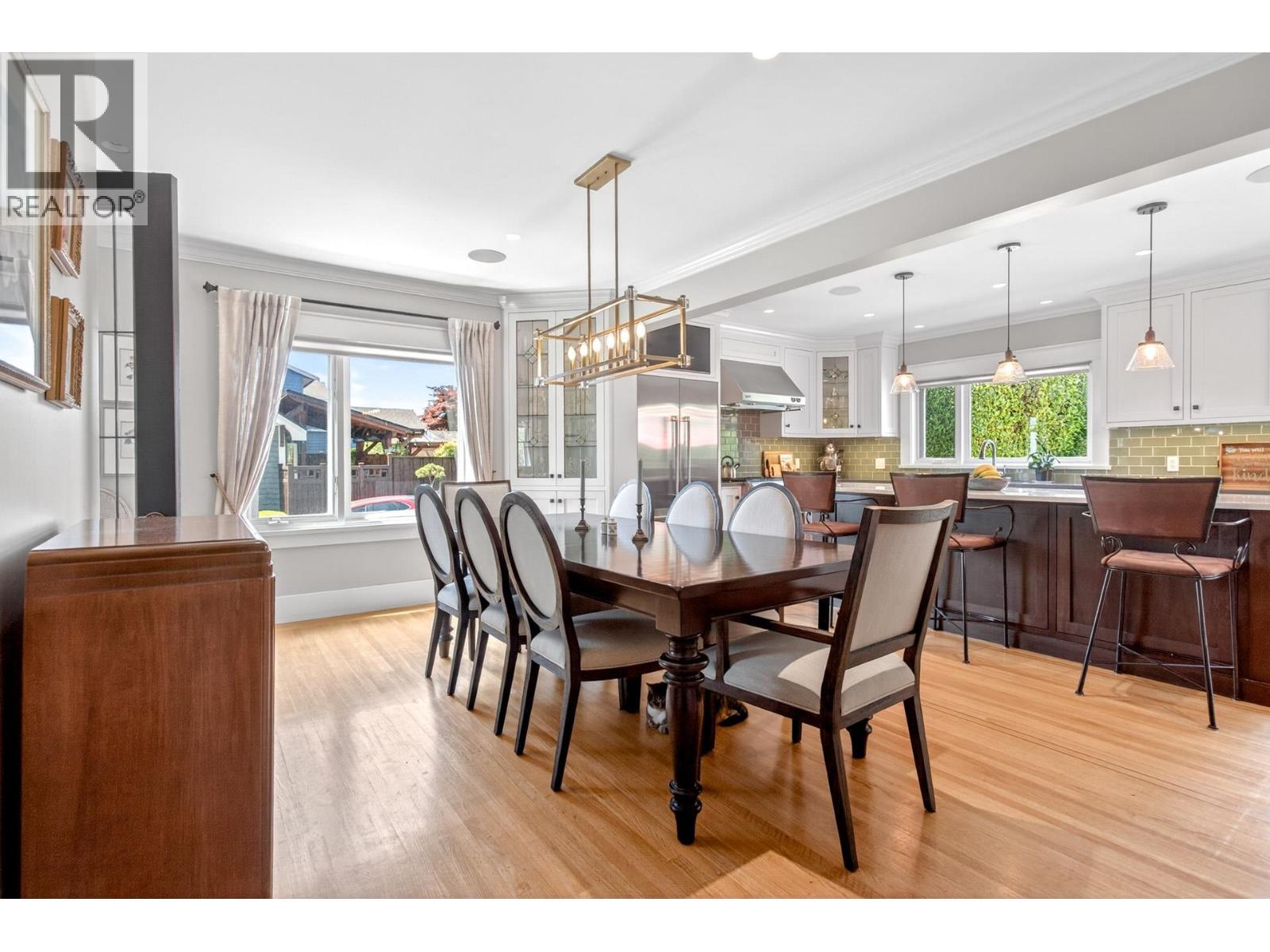 1631 SEVENTH AVENUE, New Westminster