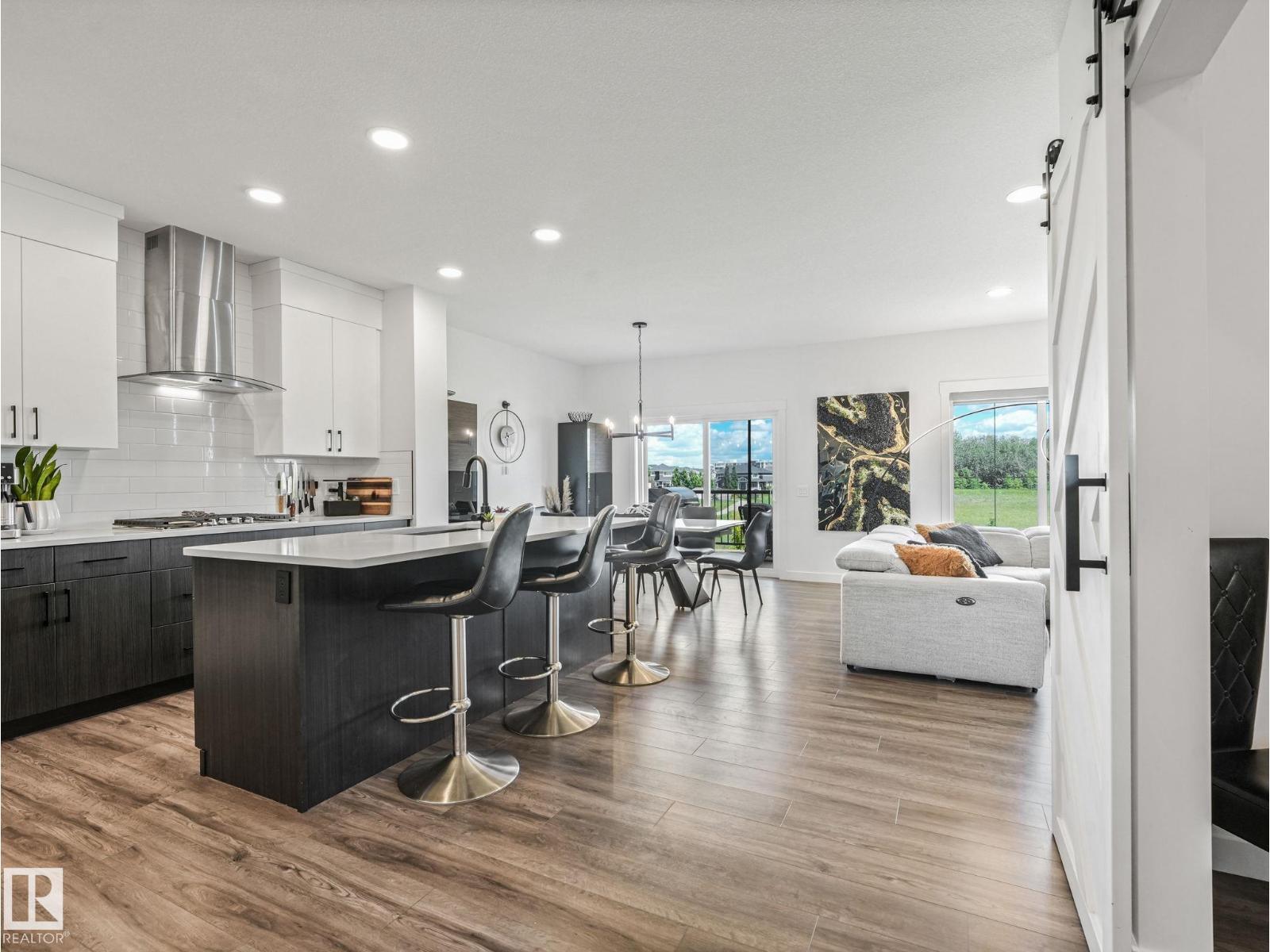7151 EDGEMONT WY NW - 6