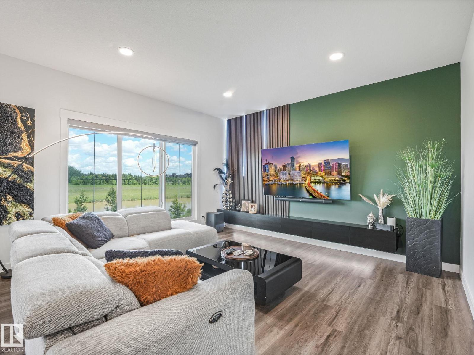 7151 EDGEMONT WY NW - 15