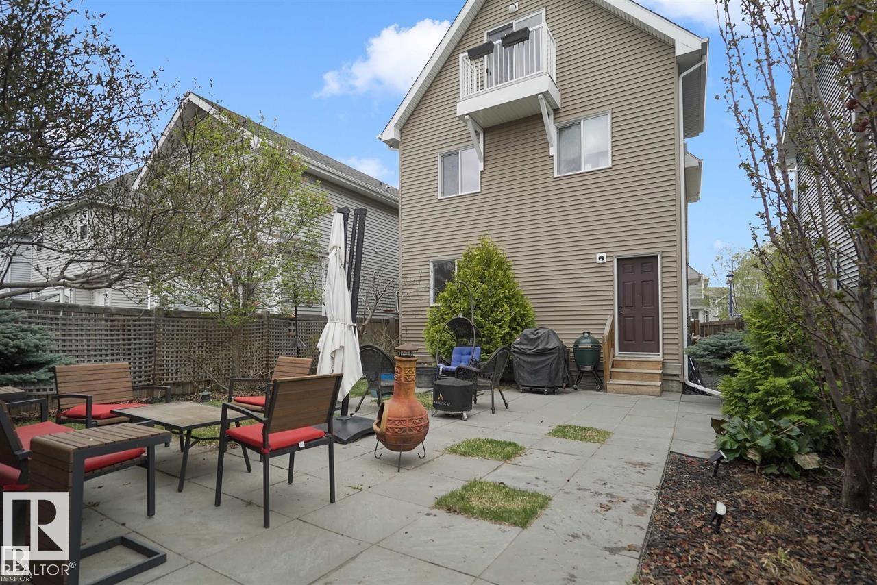 2028 74 ST SW — photo 48