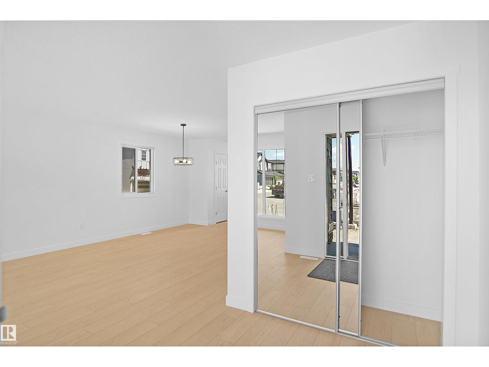 22509 83A AV NW - 3