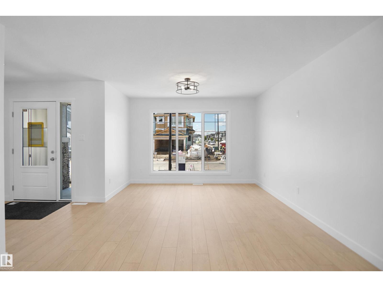 22509 83A AV NW - 6