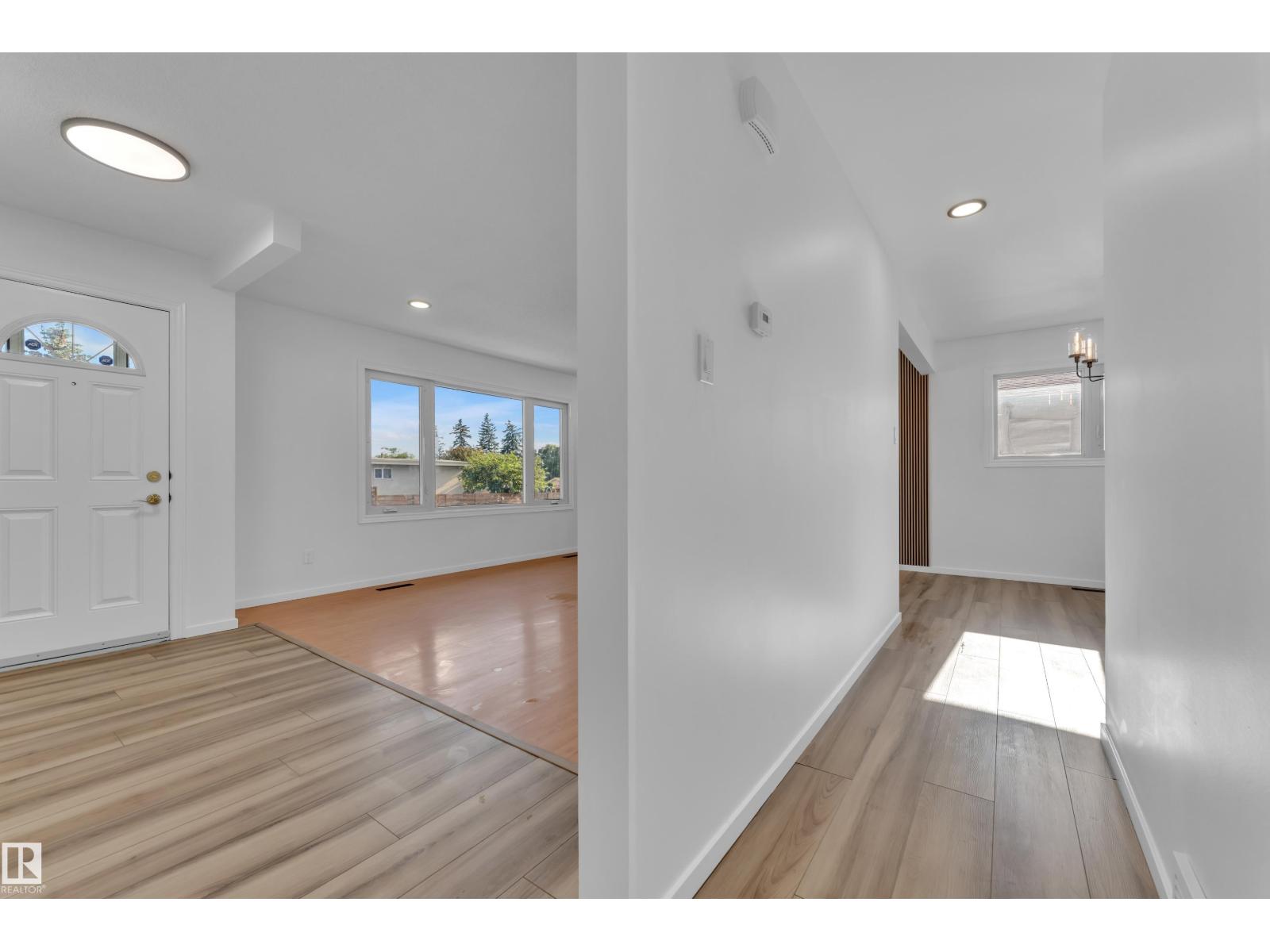 8104 135 AV NW - 27
