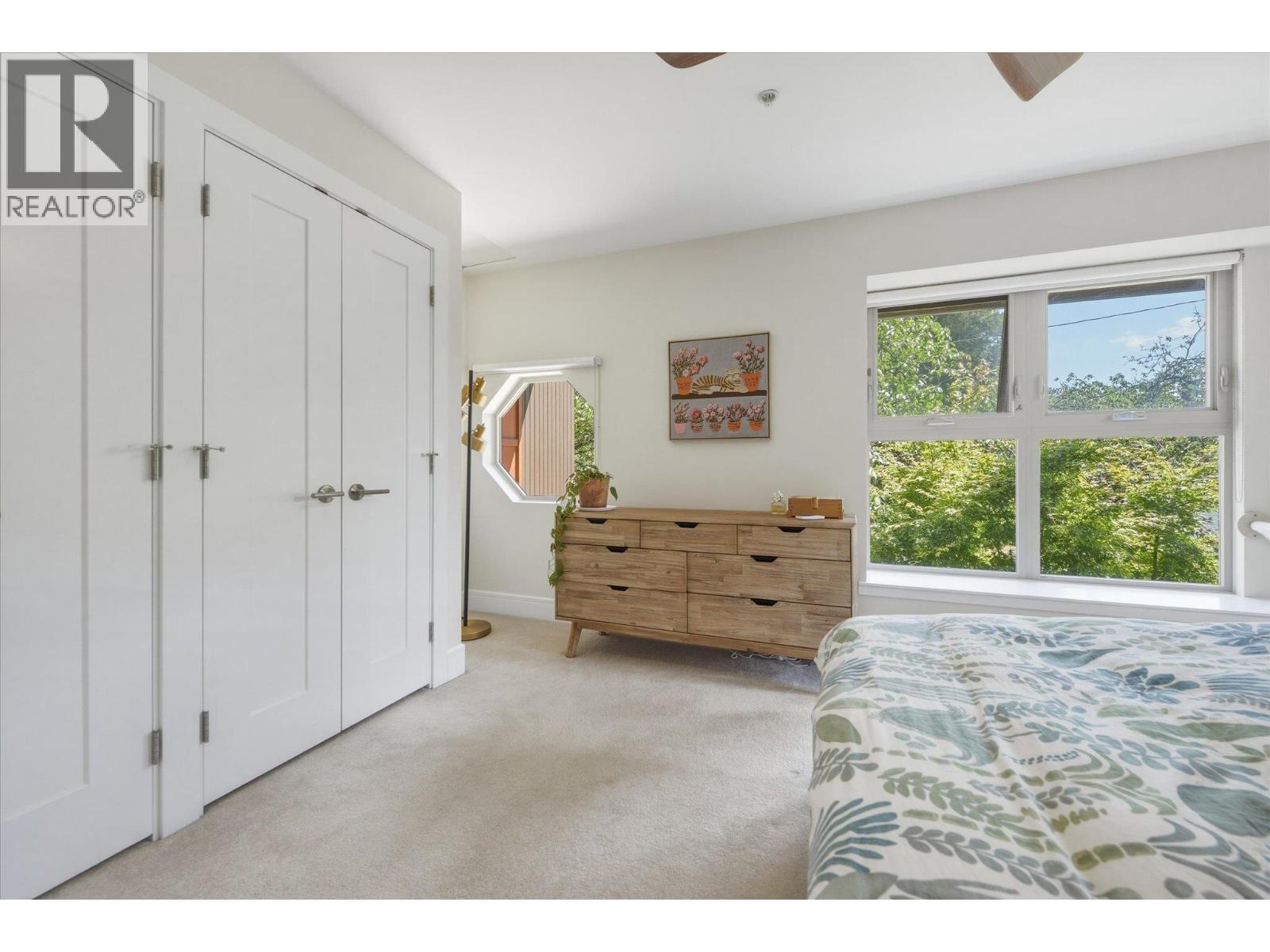 1181 E 19TH AVENUE, Vancouver