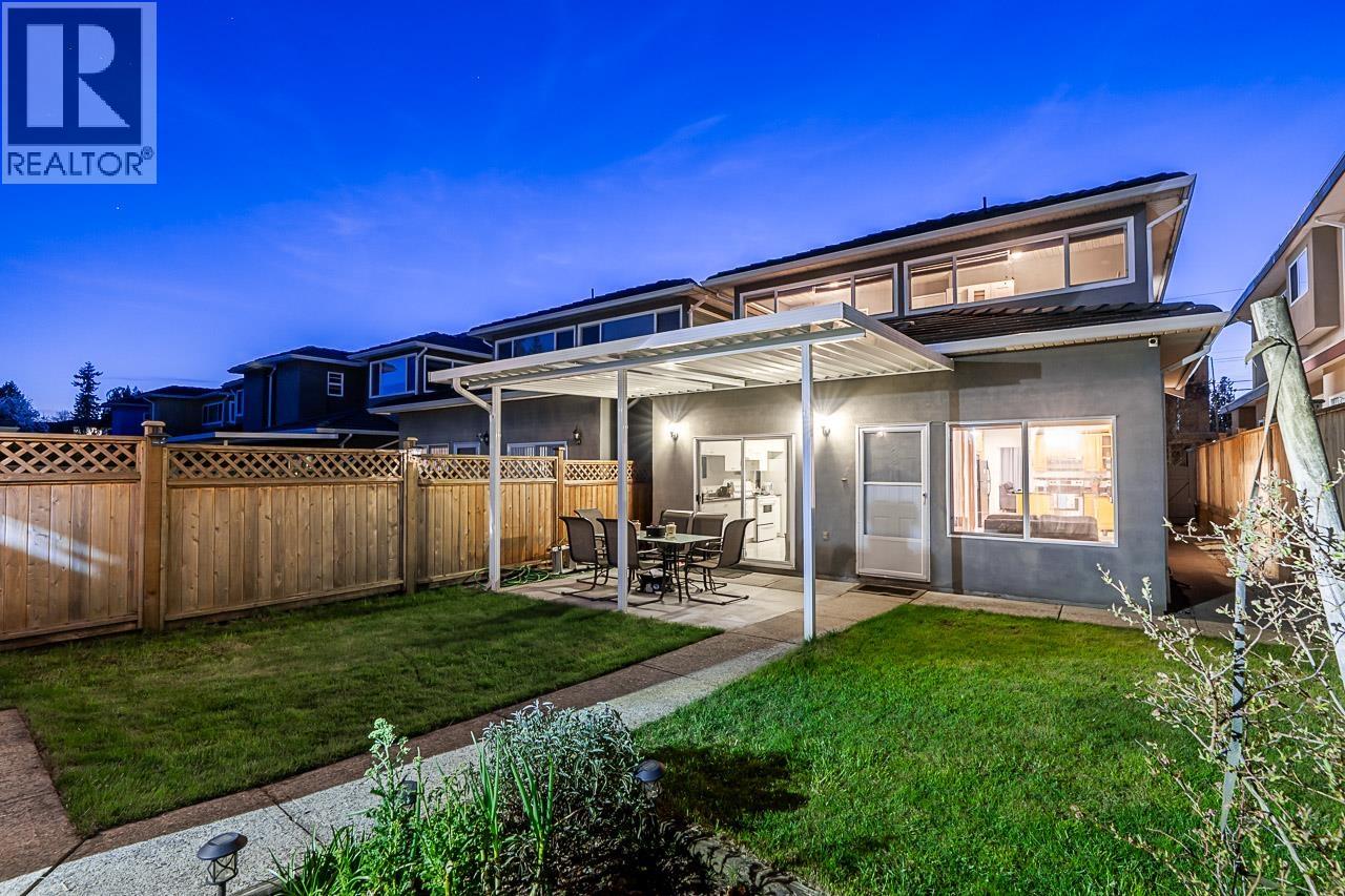 8438 14TH AVENUE, Burnaby