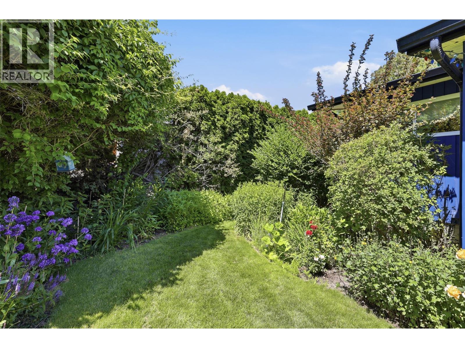 6298 HILLVIEW Drive, Kamloops