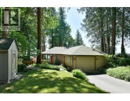 7647 Eureka Place, Halfmoon Bay, BC V7Z1A1 Photo 33
