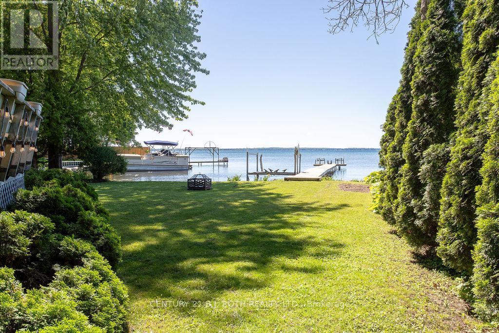 2389 CRYSTAL BEACH ROAD - 12
