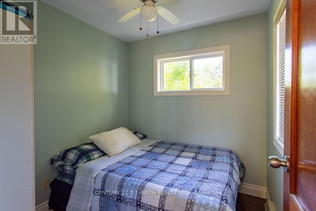 2389 CRYSTAL BEACH ROAD - 19