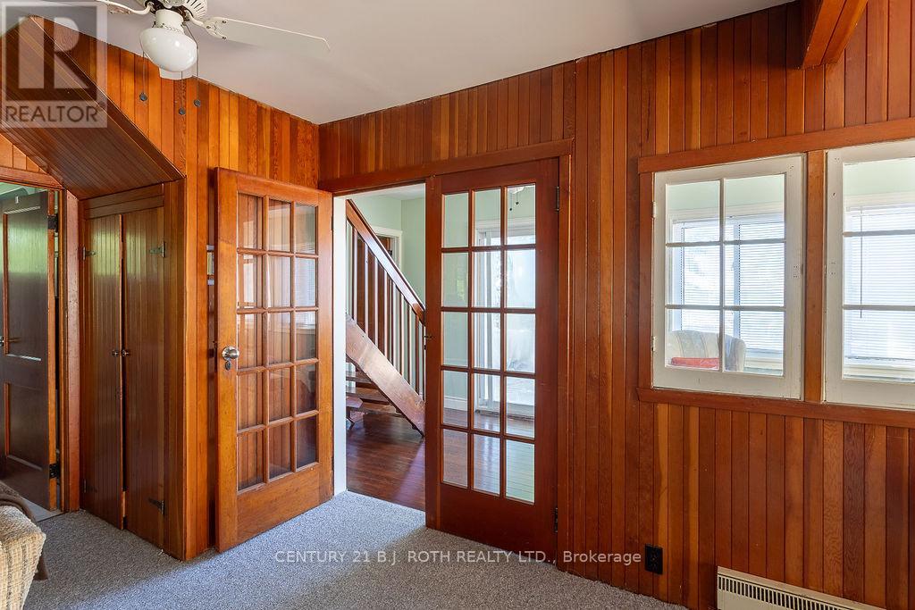 2389 CRYSTAL BEACH ROAD - 24