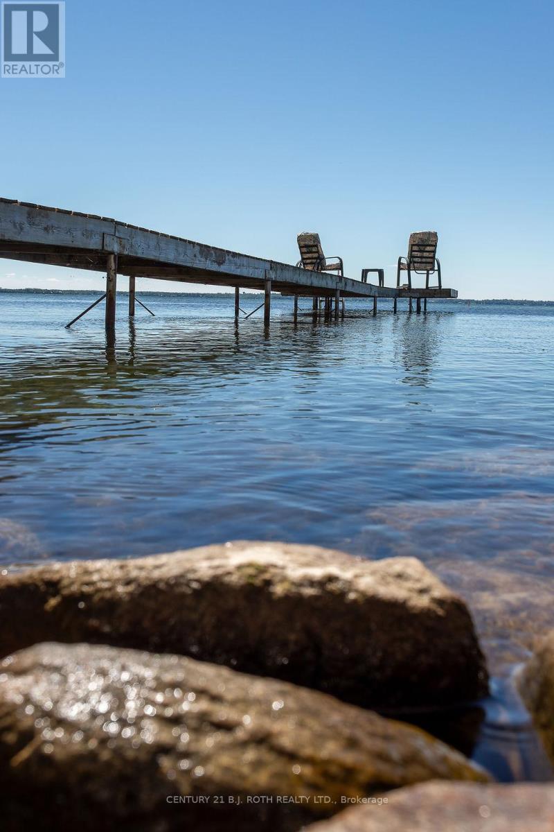 2389 CRYSTAL BEACH ROAD - 6