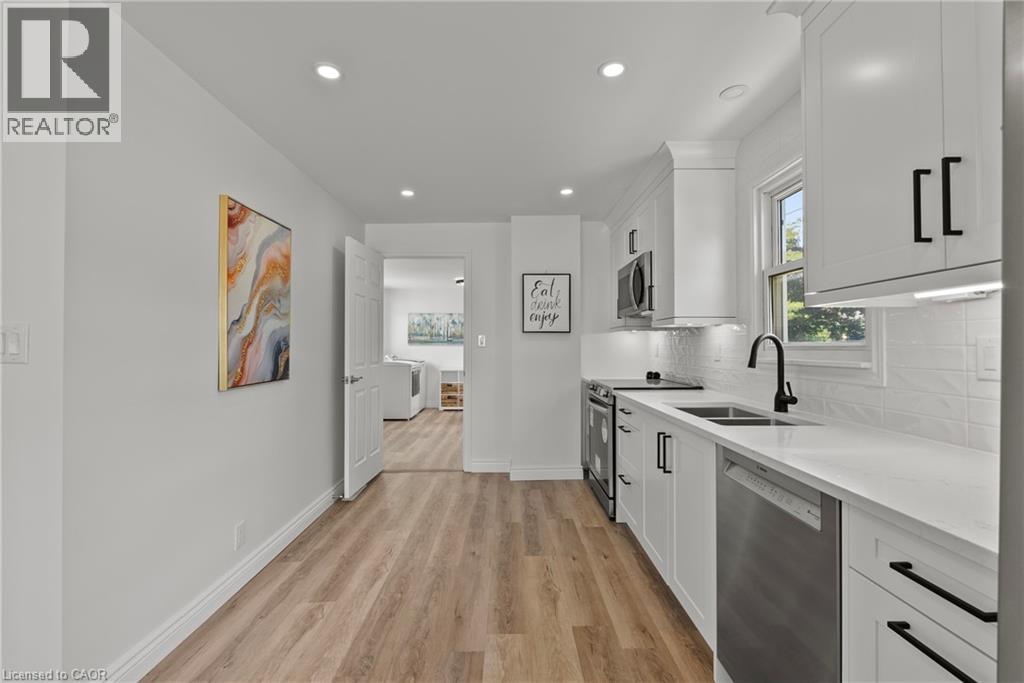 45 CATHERINE Street - 15