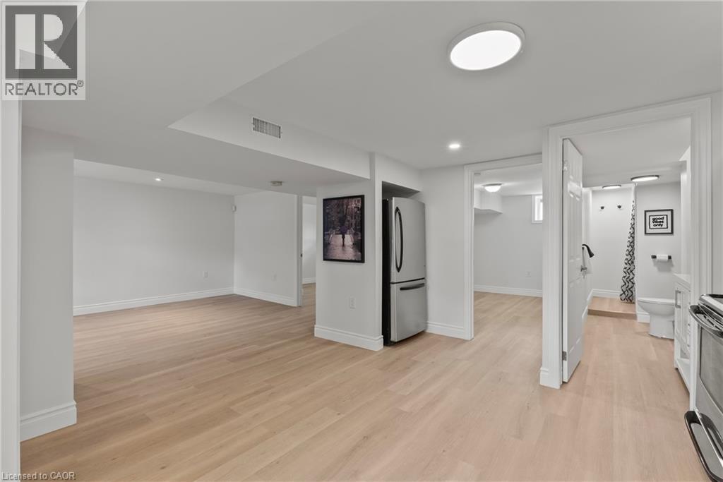 45 CATHERINE Street - 23