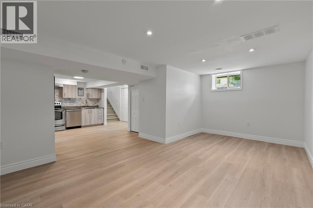 45 CATHERINE Street - 24