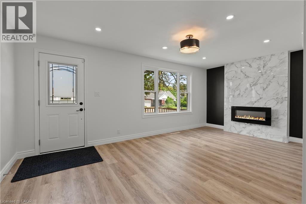 45 CATHERINE Street - 6