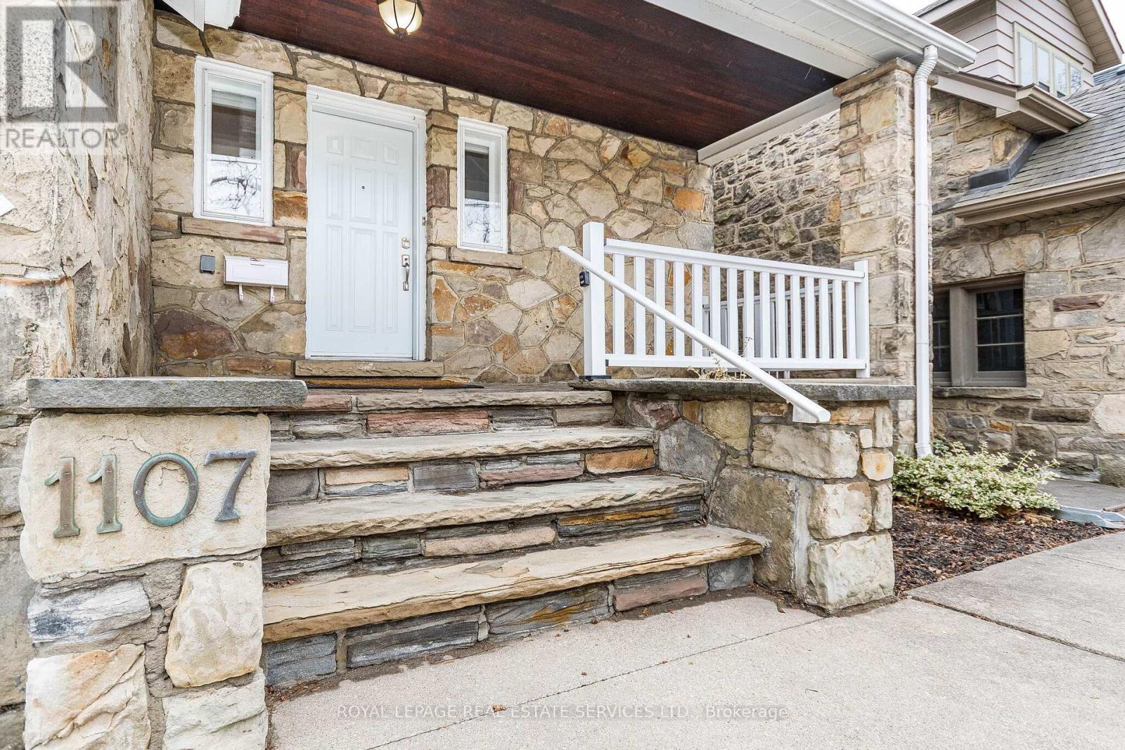 1107 ROYAL YORK ROAD - 3