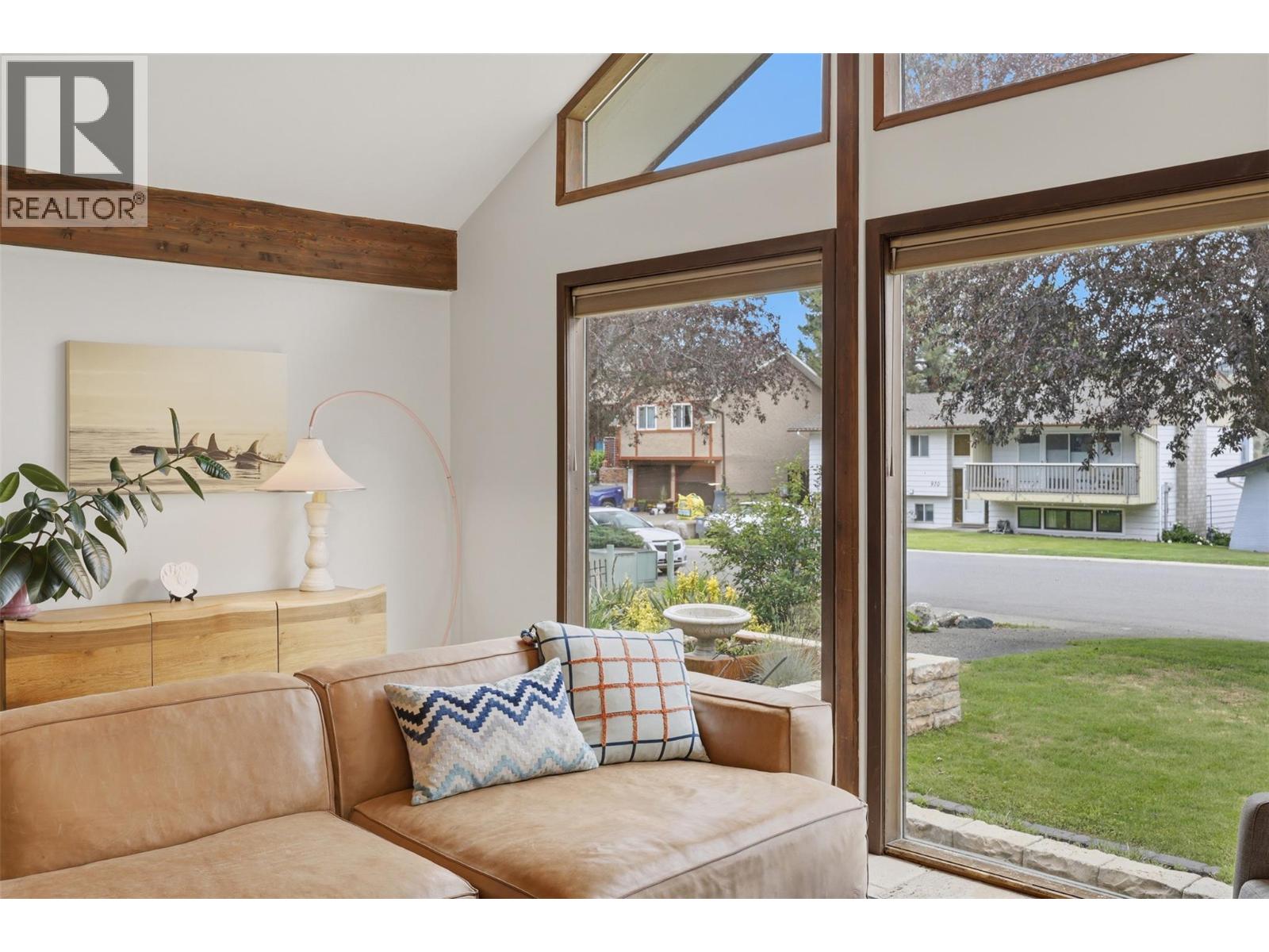 963 Gleneagles Drive - 9