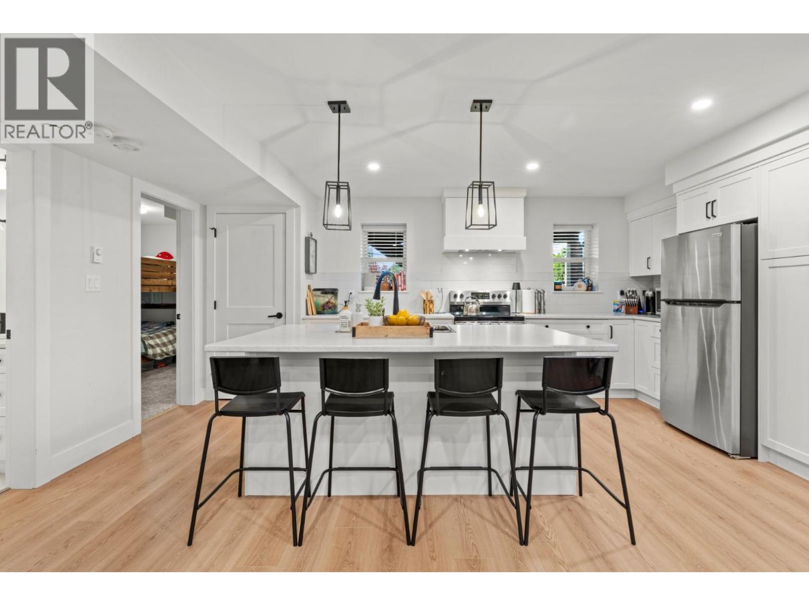 20859 GOLF LANE, Maple Ridge