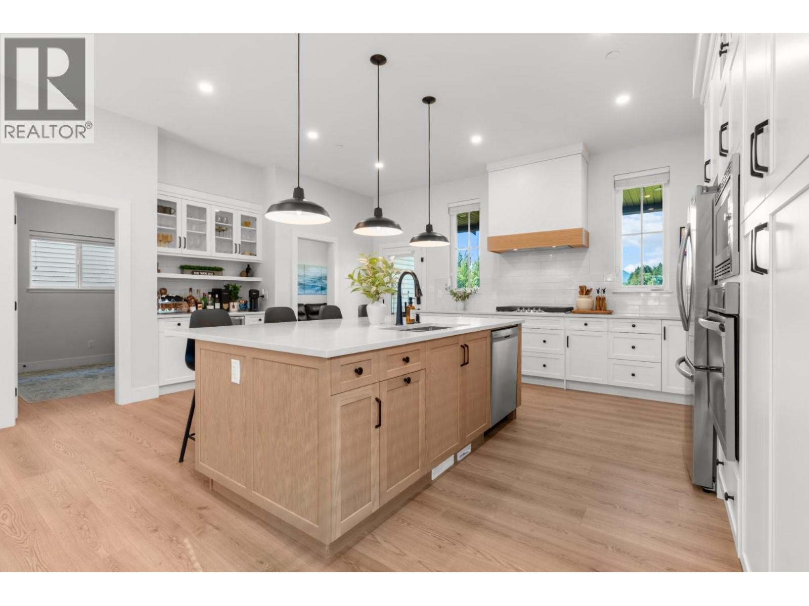 20859 GOLF LANE, Maple Ridge