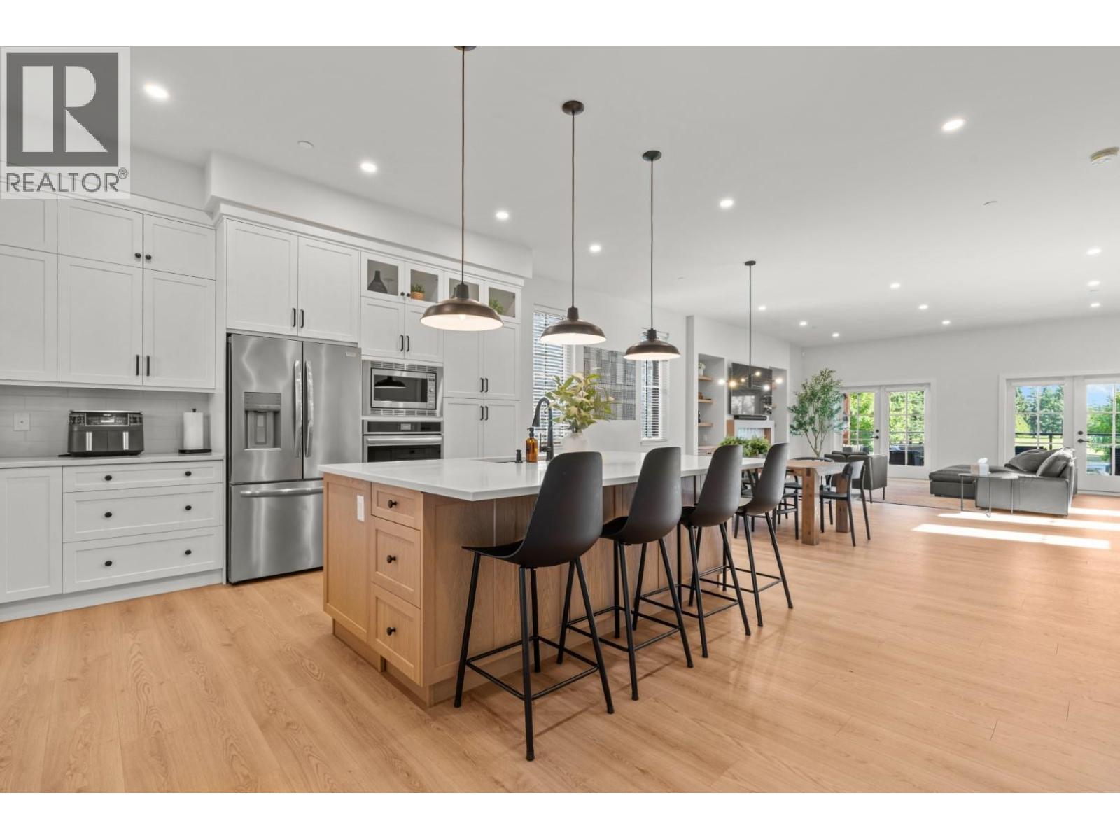 20859 GOLF LANE, Maple Ridge