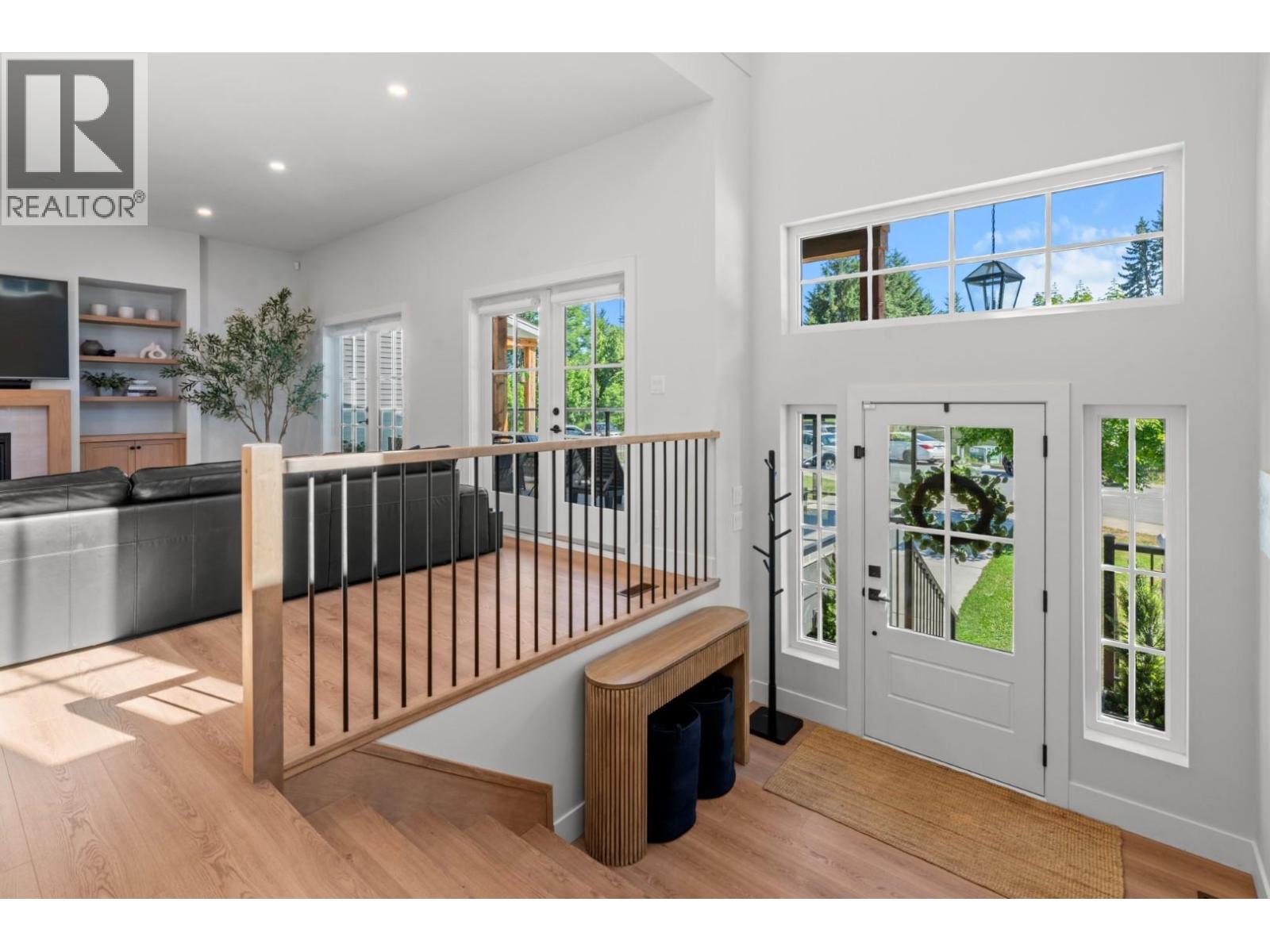 20859 GOLF LANE, Maple Ridge