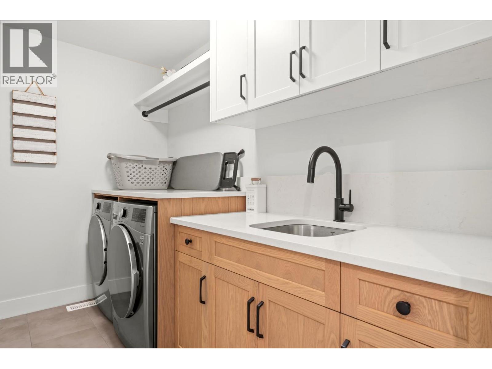 20859 GOLF LANE, Maple Ridge