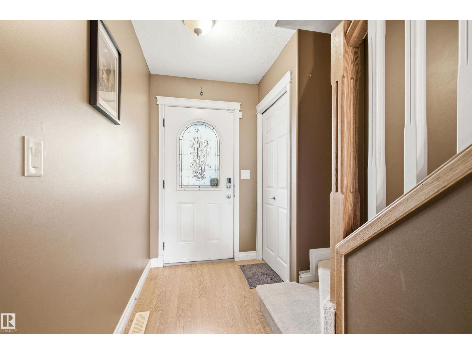 #12 16317 64 ST NW - photo 2