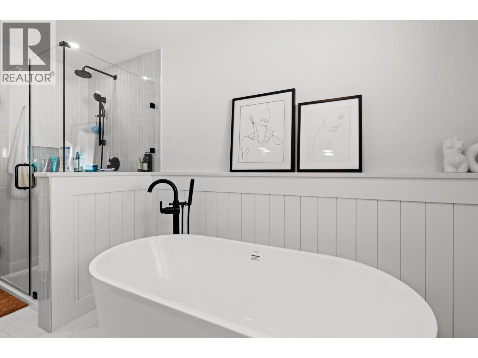 20859 GOLF LANE, Maple Ridge