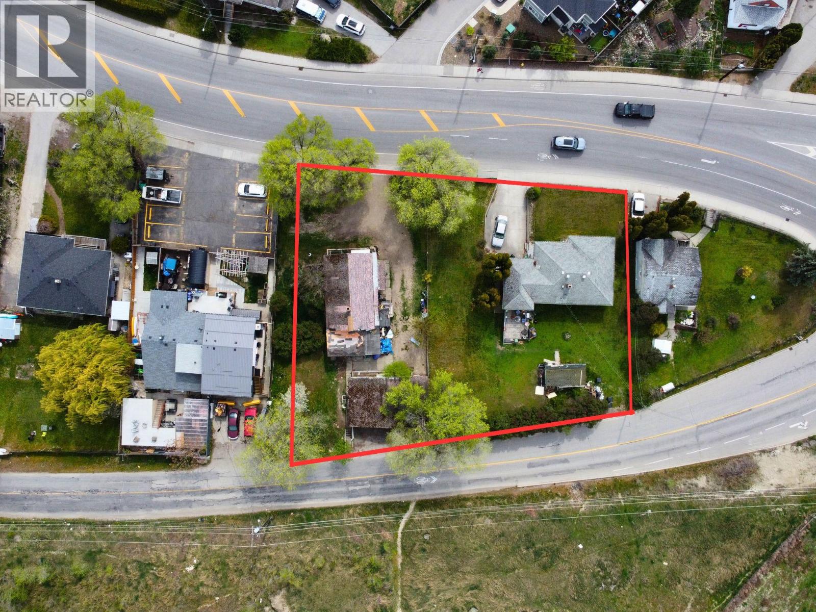 4007 30 Avenue - 4