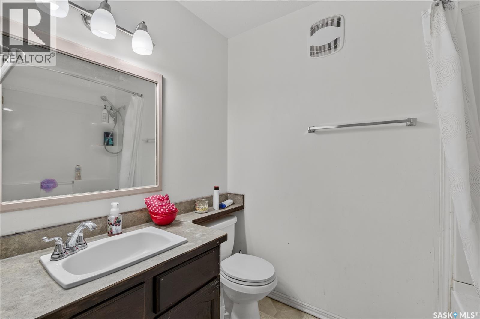 815 98th AVENUE - 26