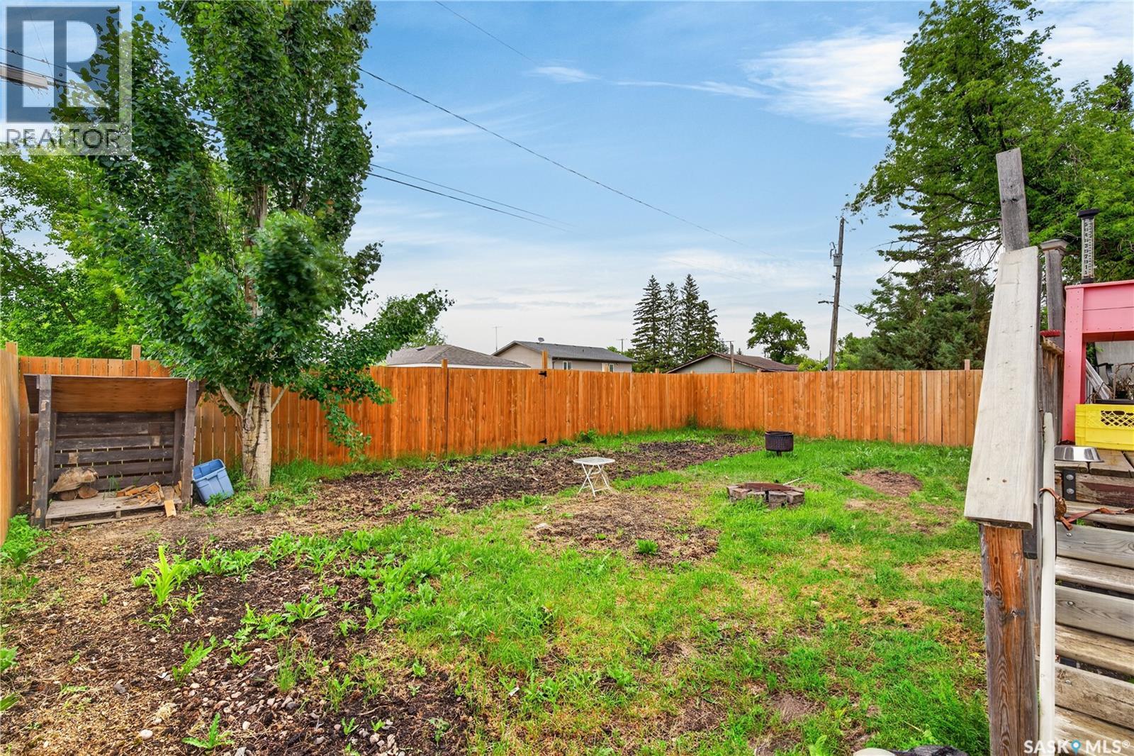 815 98th AVENUE - 4