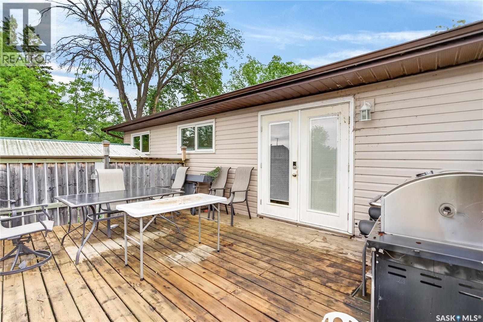 815 98th AVENUE - 6
