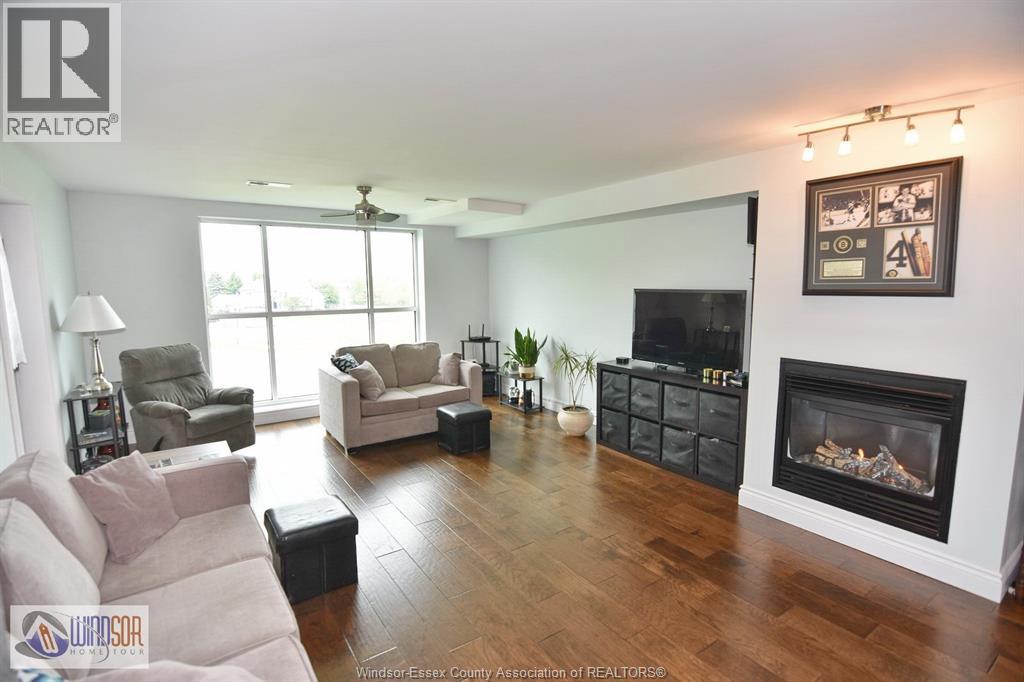 #305 34 BOBLO ISLAND DRIVE - 14