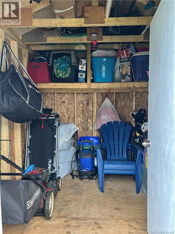 8 Spring Drive - Image 49