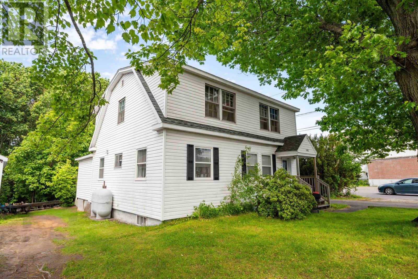 141 Crescent Drive - 4