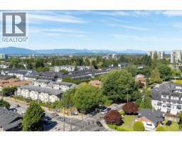 1303 6611 Cooney Road, Richmond, BC V6Y4C5 Photo 9