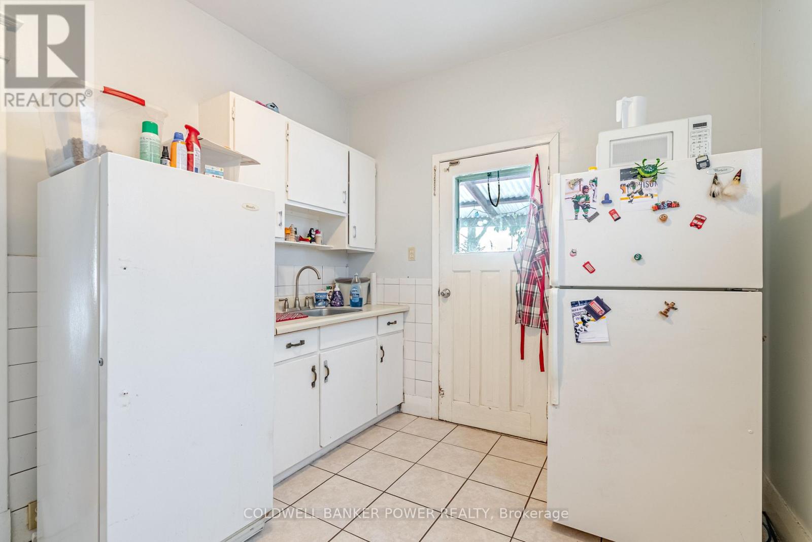 37 LINWOOD STREET - 11