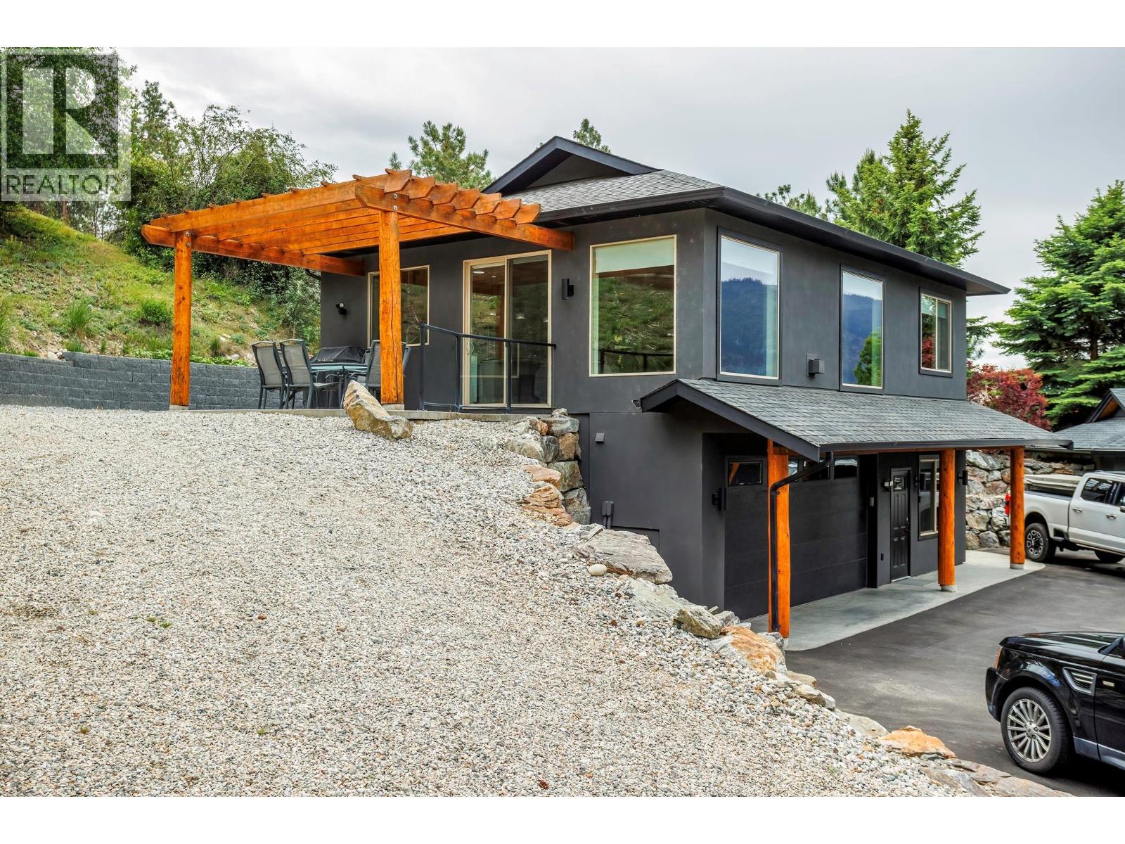 9887 Okanagan Centre Road W - 48