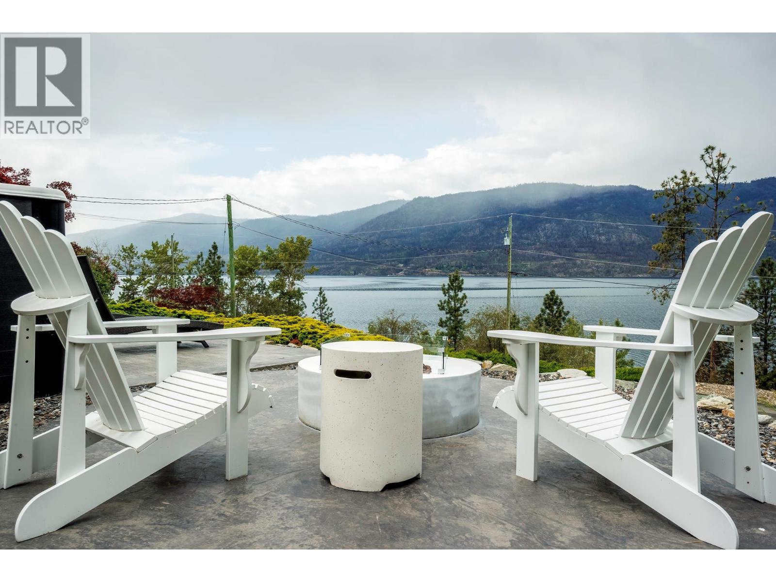 9887 Okanagan Centre Road W - 7