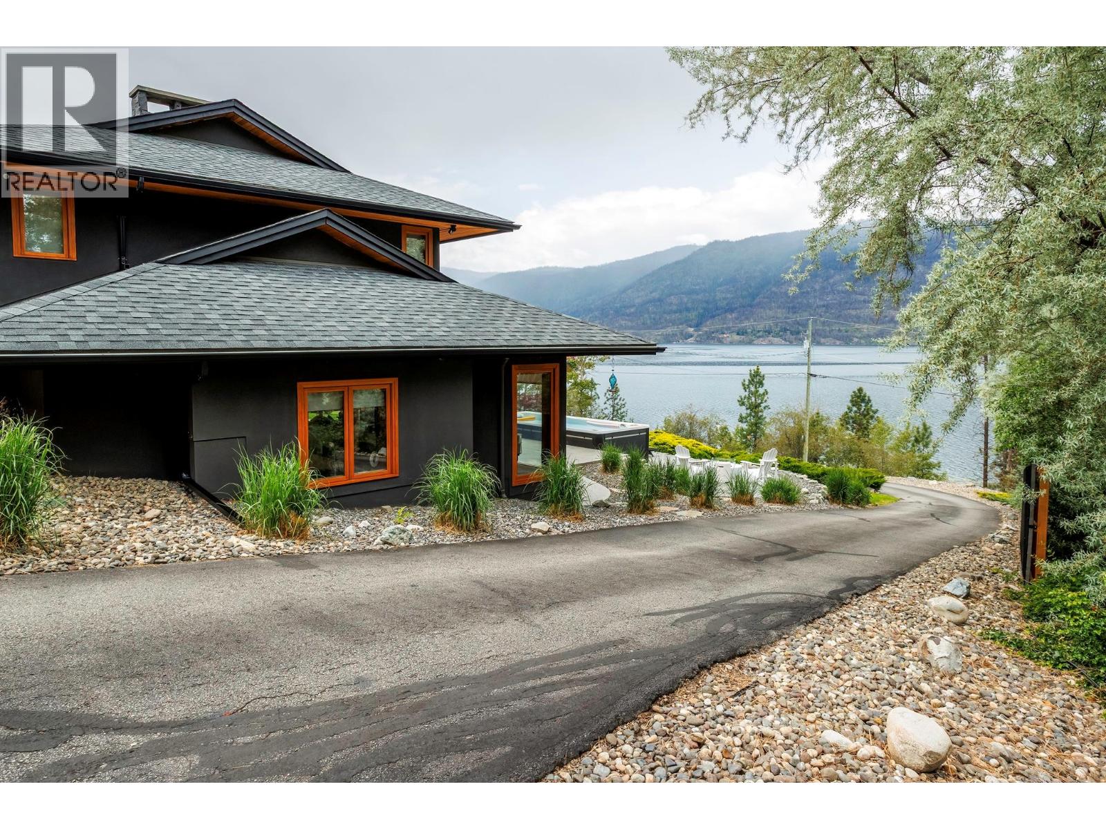 9887 Okanagan Centre Road W - 74