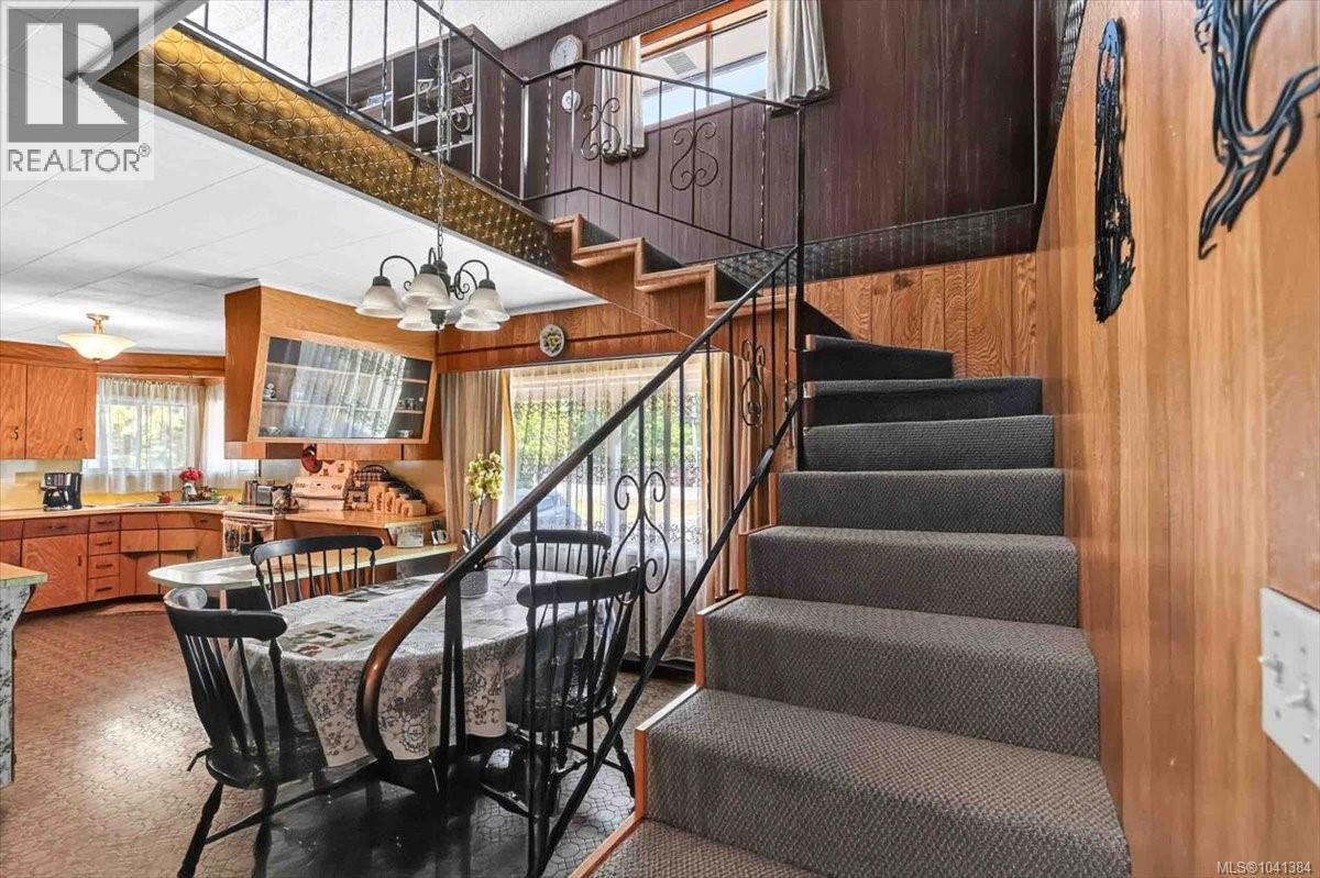7874 Beaver Creek Rd - 24