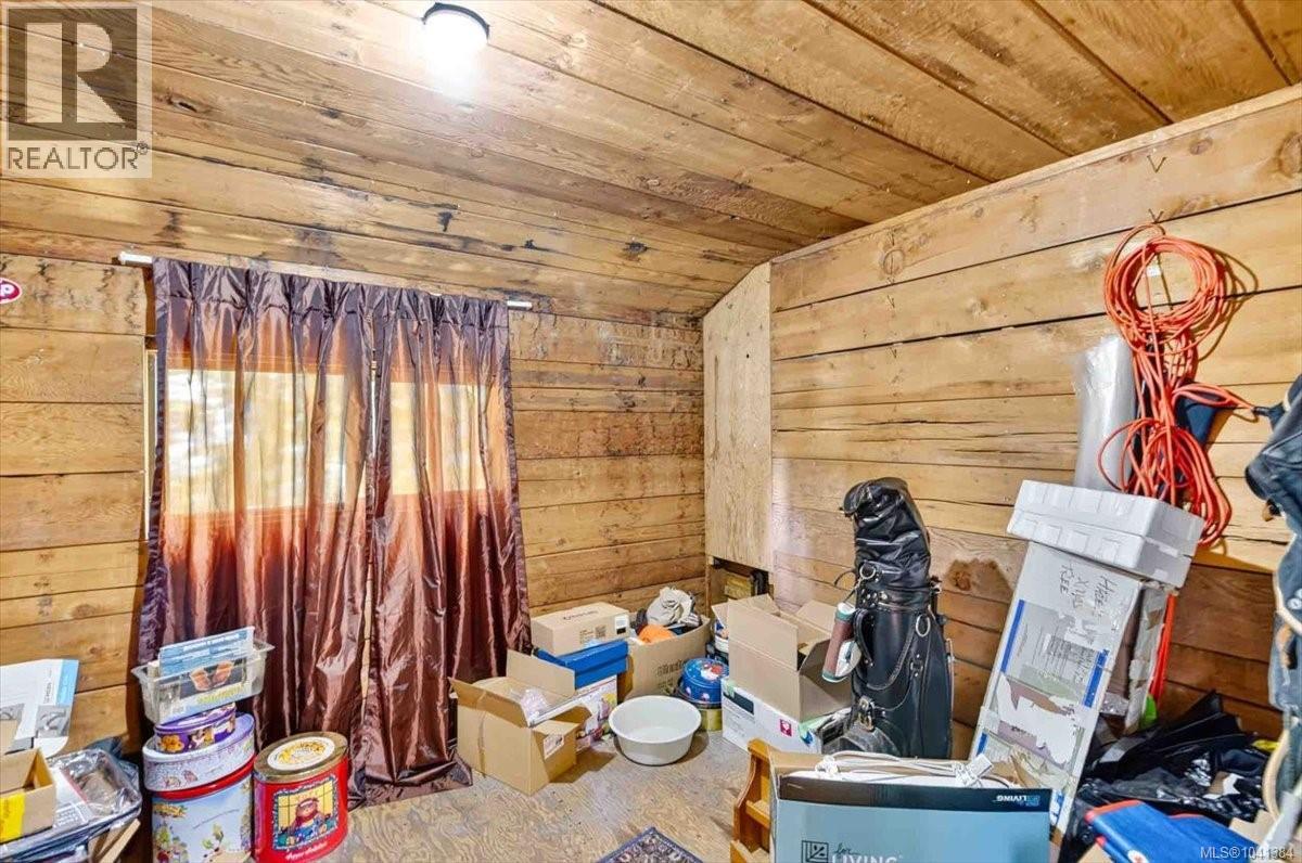 7874 Beaver Creek Rd - 32