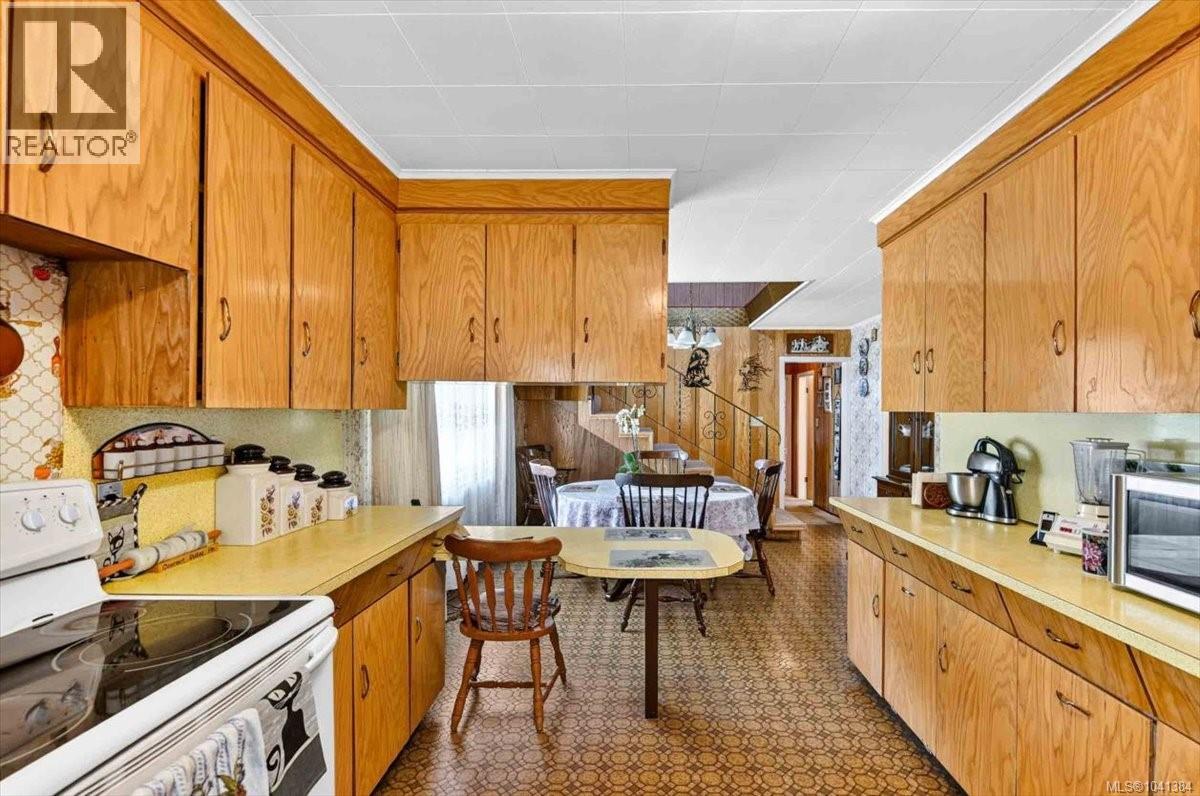 7874 Beaver Creek Rd - 6