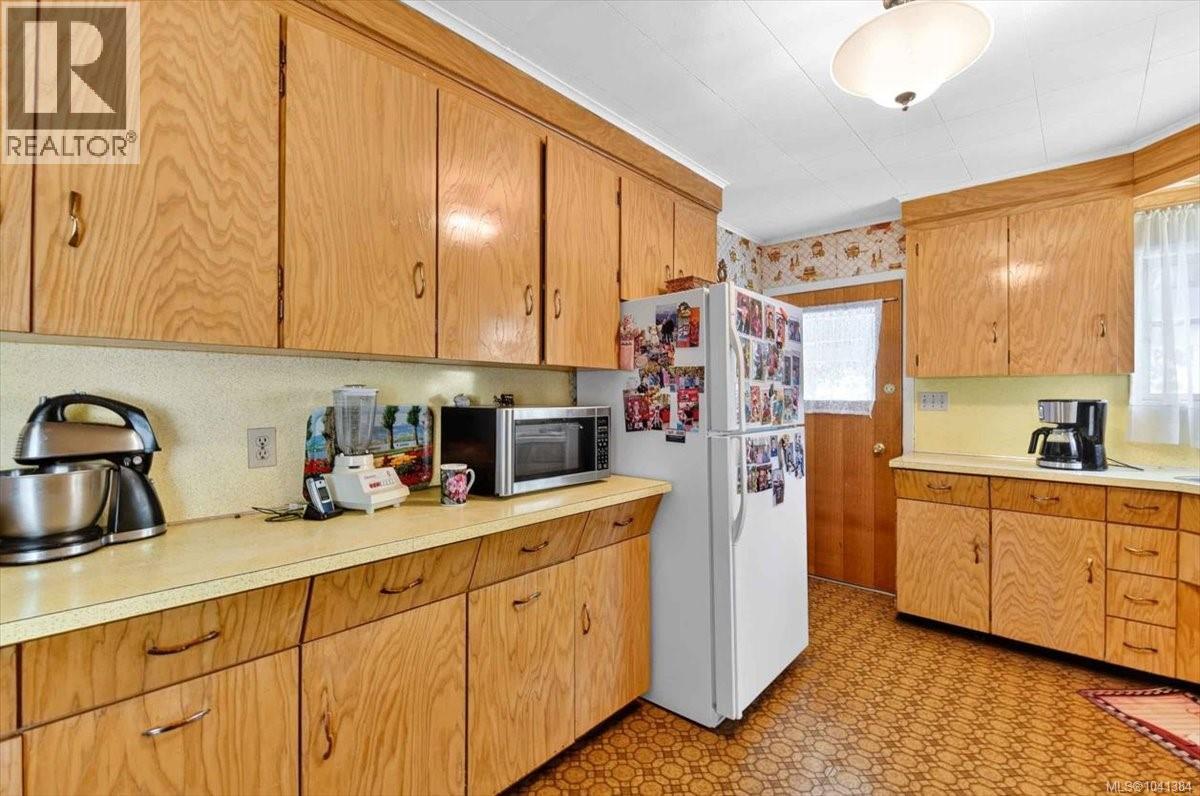 7874 Beaver Creek Rd - 7