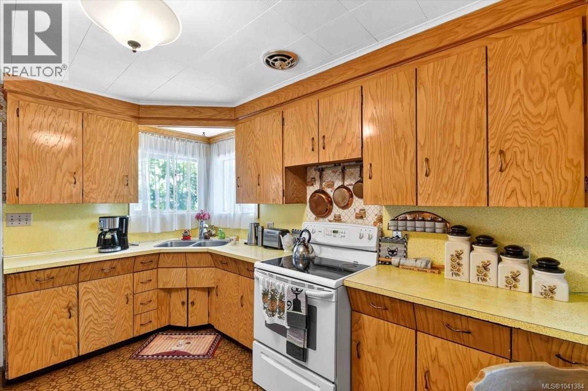 7874 Beaver Creek Rd - 8