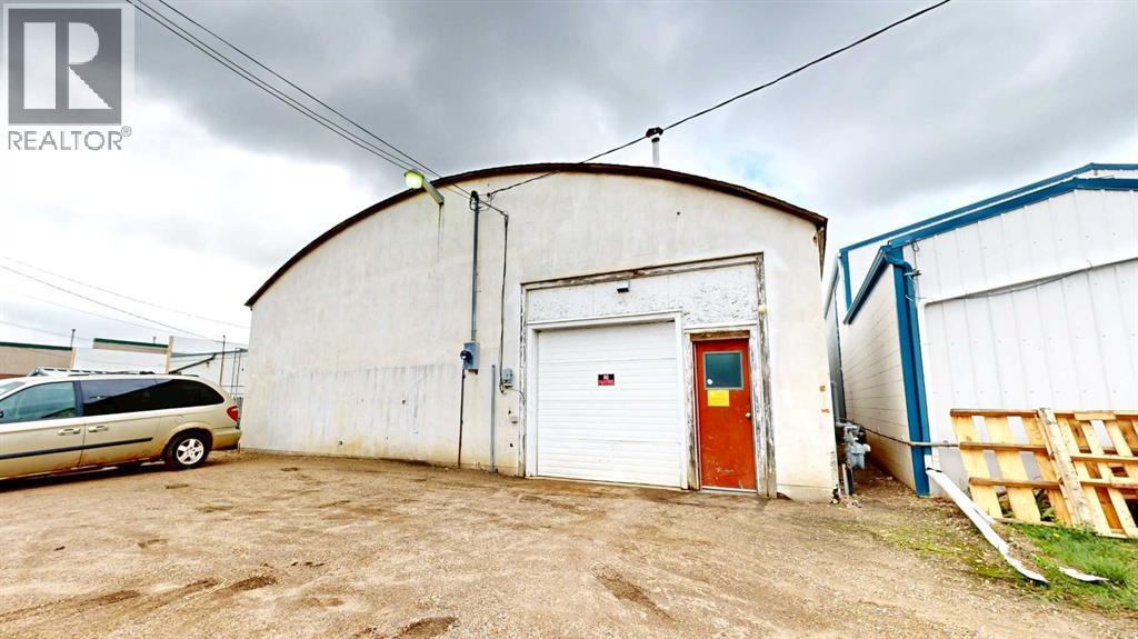 4707 50 Street - photo 2