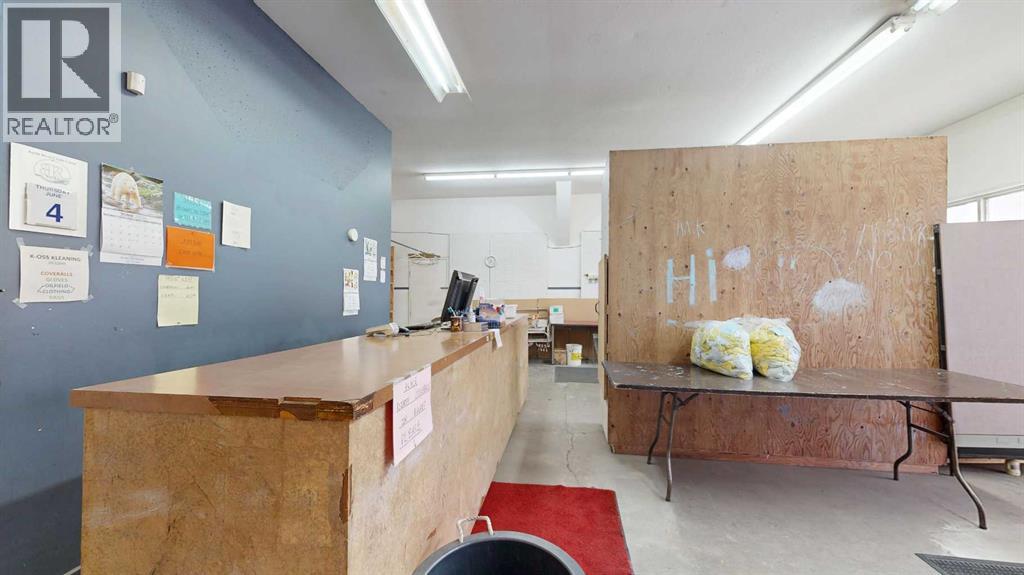 4707 50 Street — photo 7