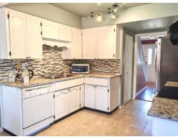 11933 Woodgrove Avenue, Delta, BC V4E3H2 Photo 8