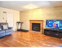 11933 Woodgrove Avenue, Delta, BC V4E3H2 Photo 13