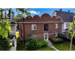 320 Cameron Street, photo 4